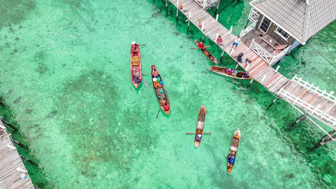 Billabong Scuba Apartment Mabul Island Exterior photo